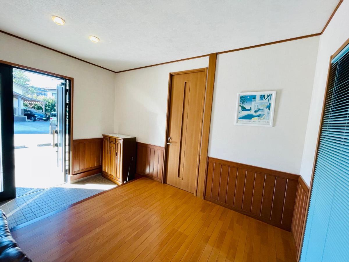 弓ヶ浜海水浴場徒歩1分! 一棟貸別荘! Yumigahama Beach House & Bbq! มินามิอิซุ ภายนอก รูปภาพ