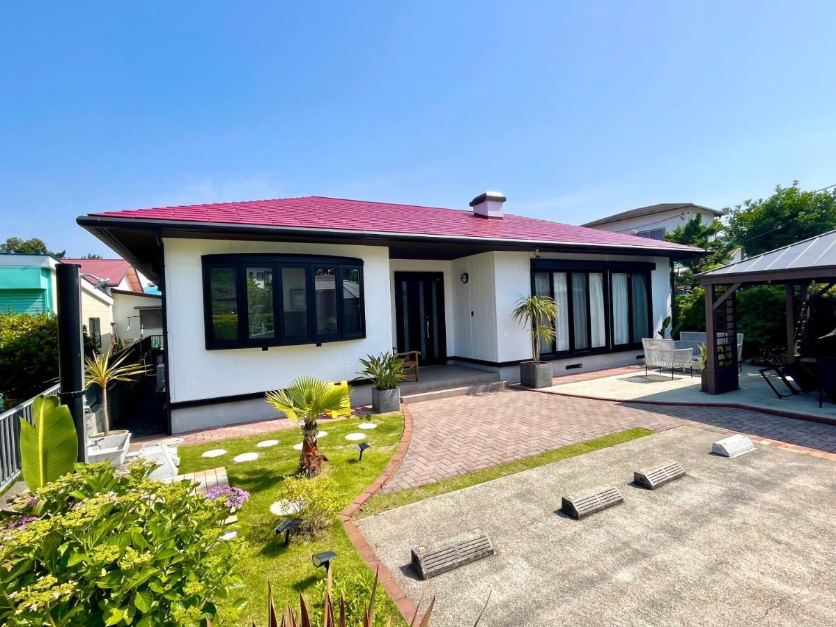 弓ヶ浜海水浴場徒歩1分! 一棟貸別荘! Yumigahama Beach House & Bbq! มินามิอิซุ ภายนอก รูปภาพ